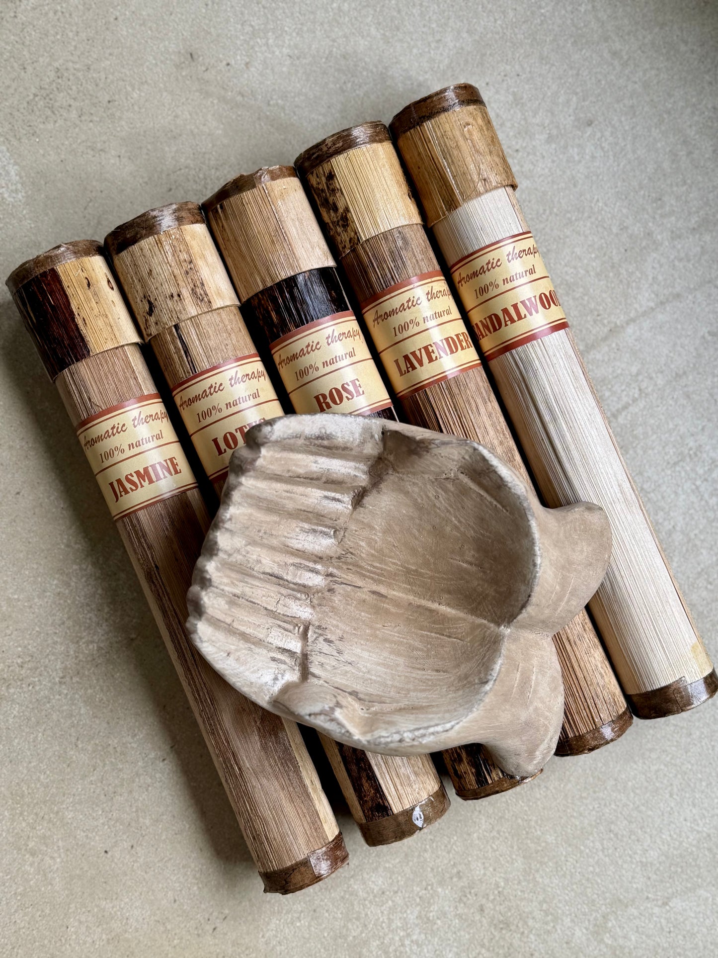 Houten Handen uit Bali - S beige